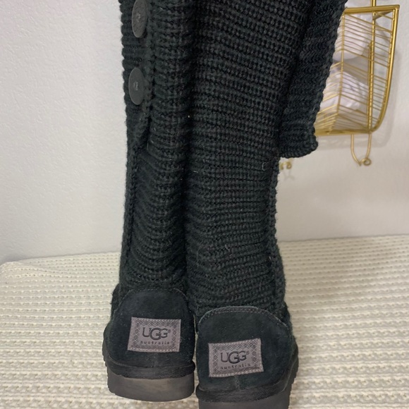 UGG Classic Cardy Tall Boots - Picture 4 of 8